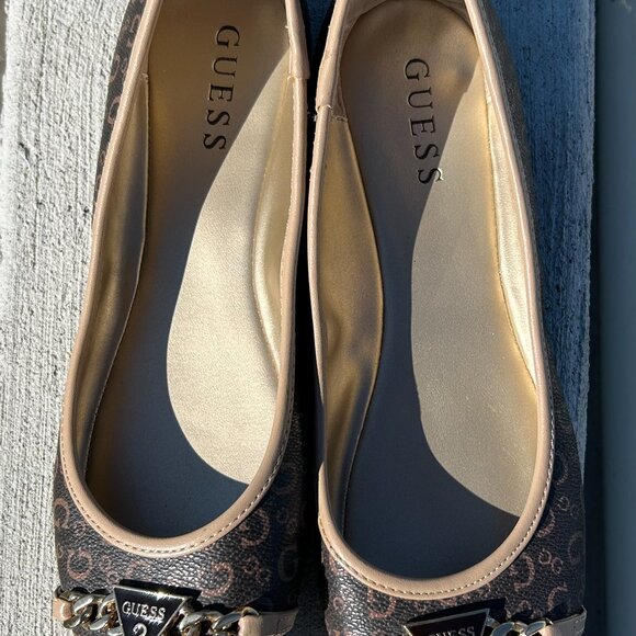 Guess Ballet Flats Chain Metal Logo Size 8.5 - Picture 6 of 9